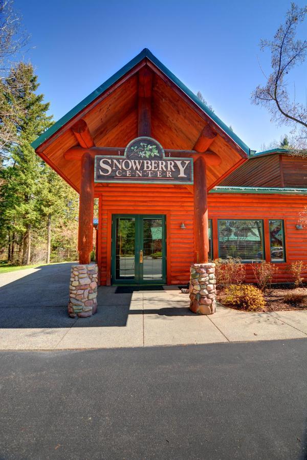 North Forty Resort Columbia Falls Exterior photo